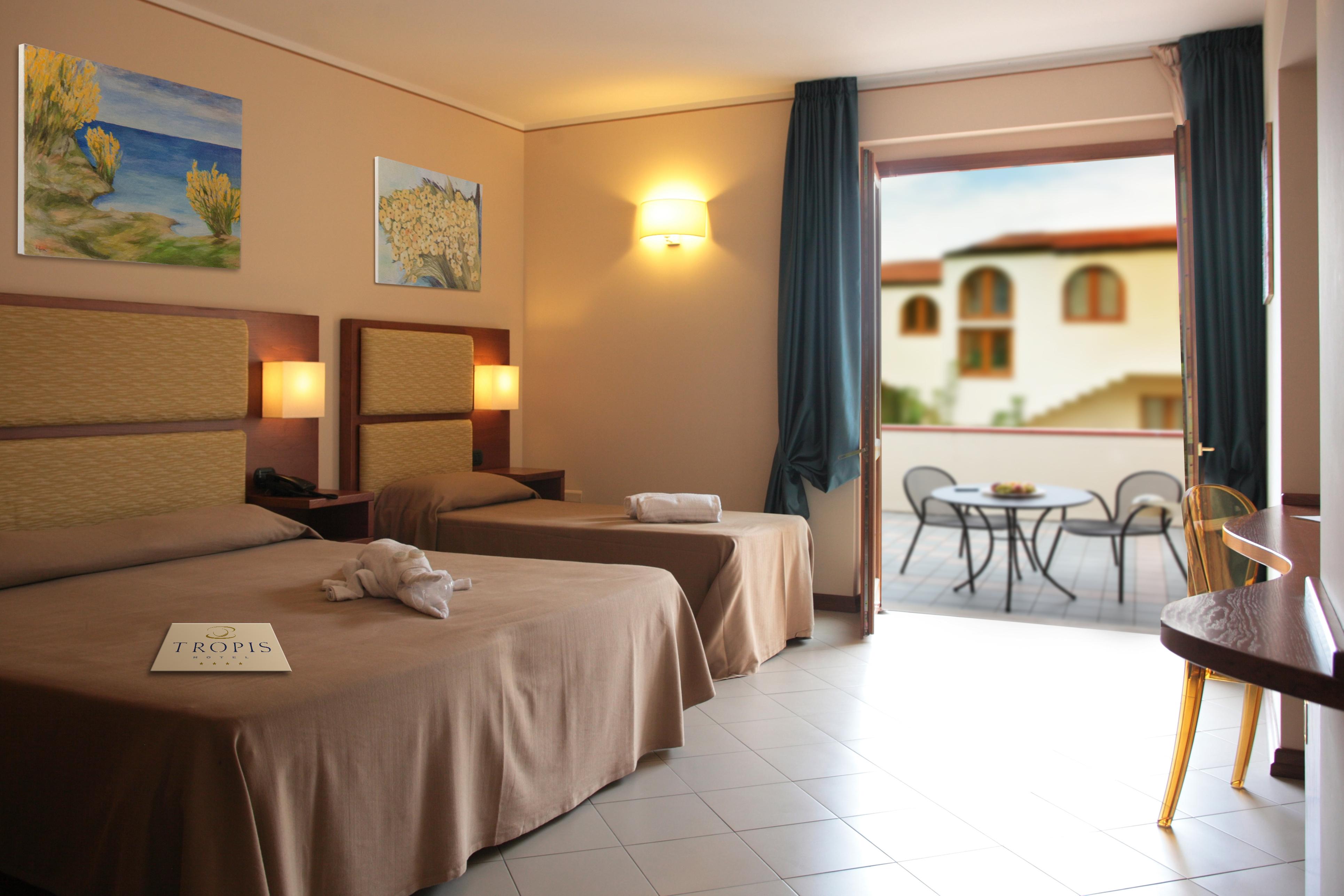 Hotel Tropis Tropea Bagian luar foto