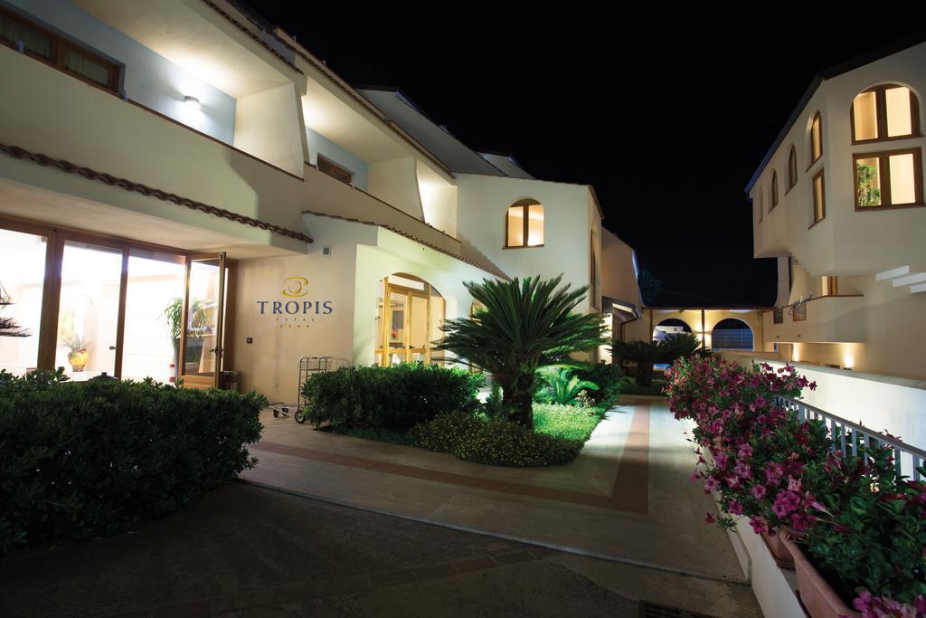 Hotel Tropis Tropea Bagian luar foto