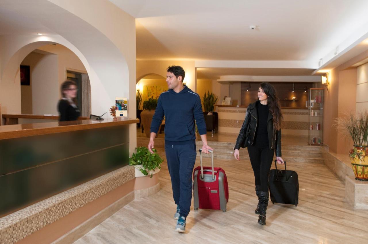 Hotel Tropis Tropea Bagian luar foto